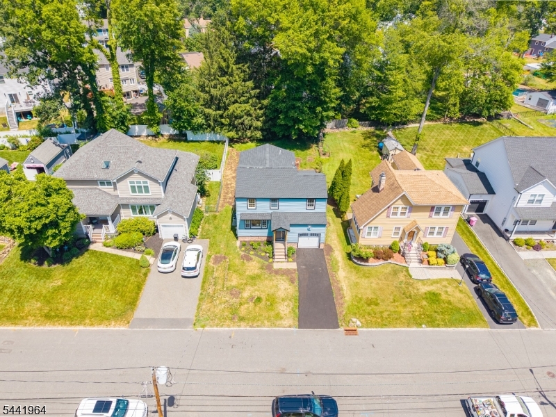 21 Glannon Road Livingston NJ 07039