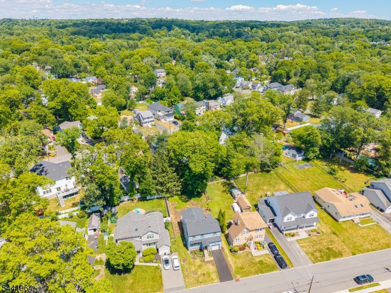 21 Glannon Road Livingston NJ 07039