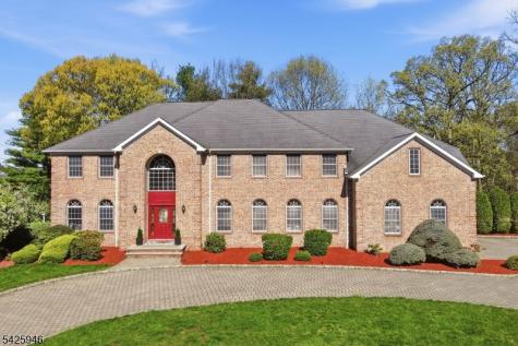56 Burnet Hill Road Livingston NJ 07039