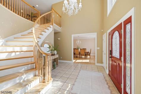 56 Burnet Hill Road Livingston NJ 07039