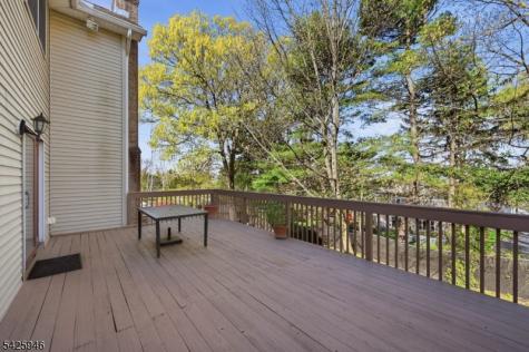 56 Burnet Hill Road Livingston NJ 07039