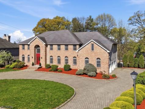56 Burnet Hill Road Livingston NJ 07039