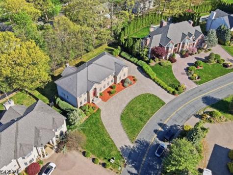 56 Burnet Hill Road Livingston NJ 07039