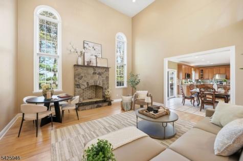 56 Burnet Hill Road Livingston NJ 07039