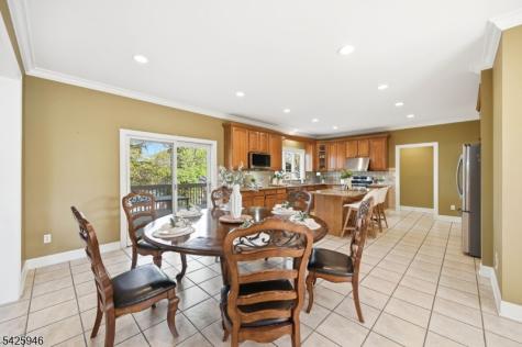 56 Burnet Hill Road Livingston NJ 07039