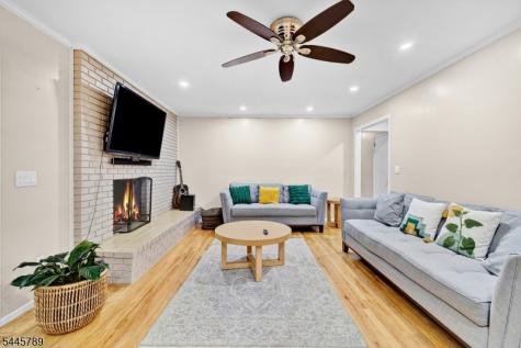 151 Cottage Place W Long Hill NJ 07933
