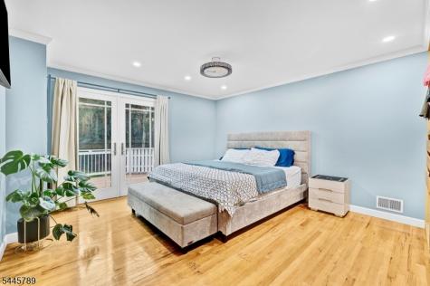 151 Cottage Place W Long Hill NJ 07933