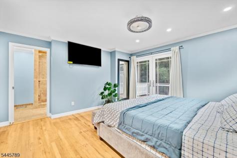 151 Cottage Place W Long Hill NJ 07933