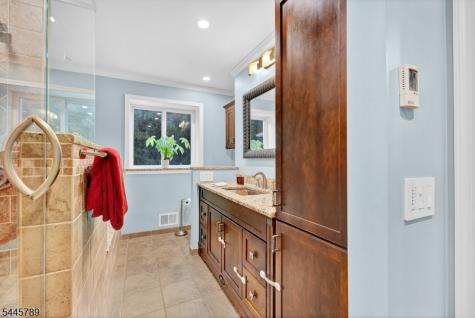 151 Cottage Place W Long Hill NJ 07933