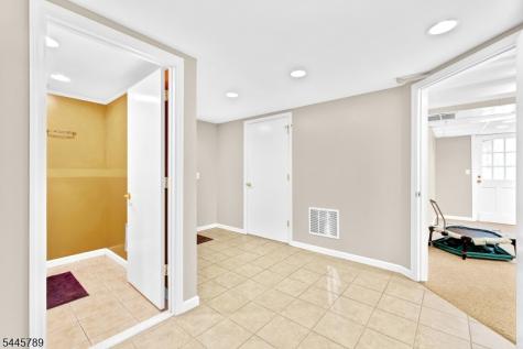151 Cottage Place W Long Hill NJ 07933