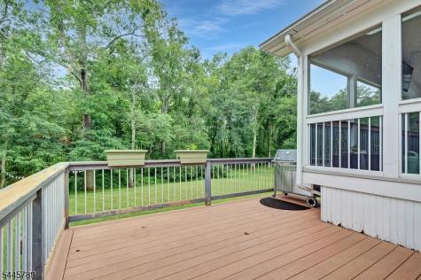 151 Cottage Place W Long Hill NJ 07933