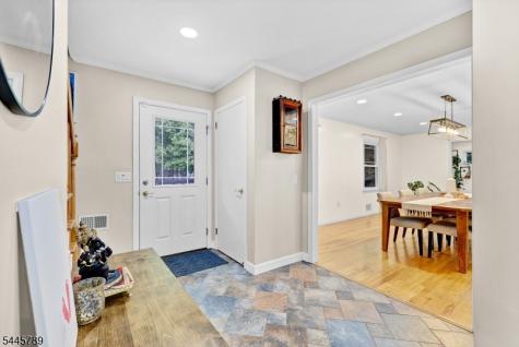 151 Cottage Place W Long Hill NJ 07933
