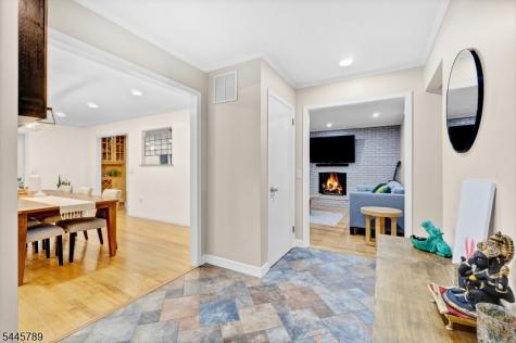 151 Cottage Place W Long Hill NJ 07933