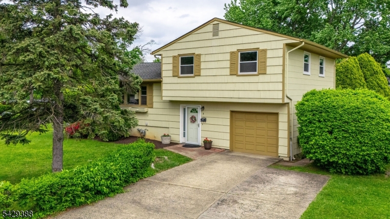 2 Moryan Road Edison NJ 08817