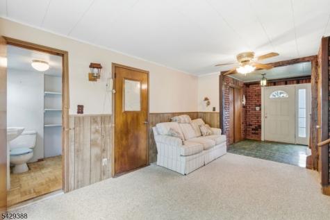 2 Moryan Road Edison NJ 08817