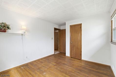 2 Moryan Road Edison NJ 08817