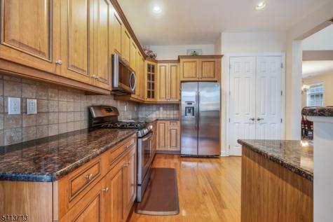 47 Schindler Court Franklin NJ 08873