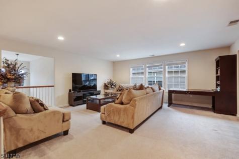 47 Schindler Court Franklin NJ 08873