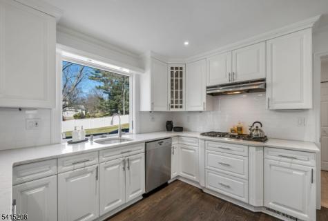 1 Morningside Drive Livingston NJ 07039