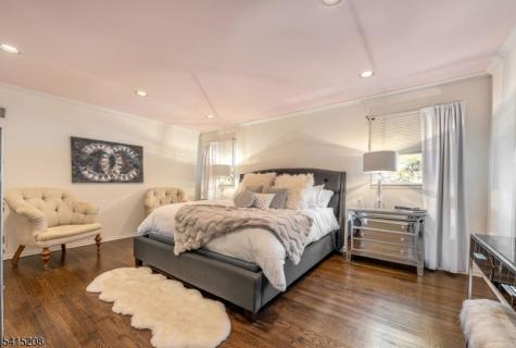 1 Morningside Drive Livingston NJ 07039