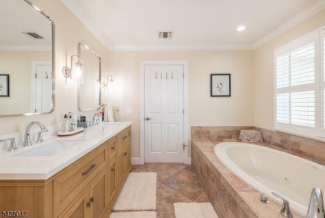 116 French Hill Road Wayne NJ 07470