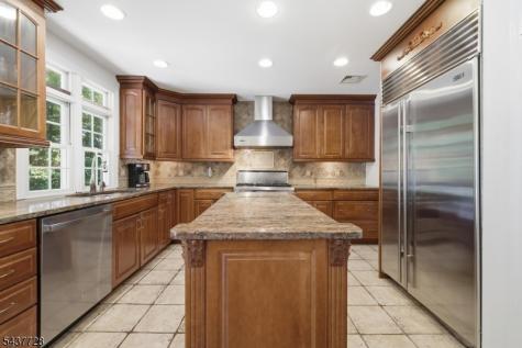 70 High Oaks Drive Watchung NJ 07069
