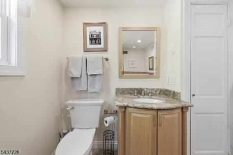 70 High Oaks Drive Watchung NJ 07069