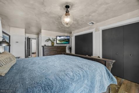 590 W Shore Trail Sparta NJ 07871
