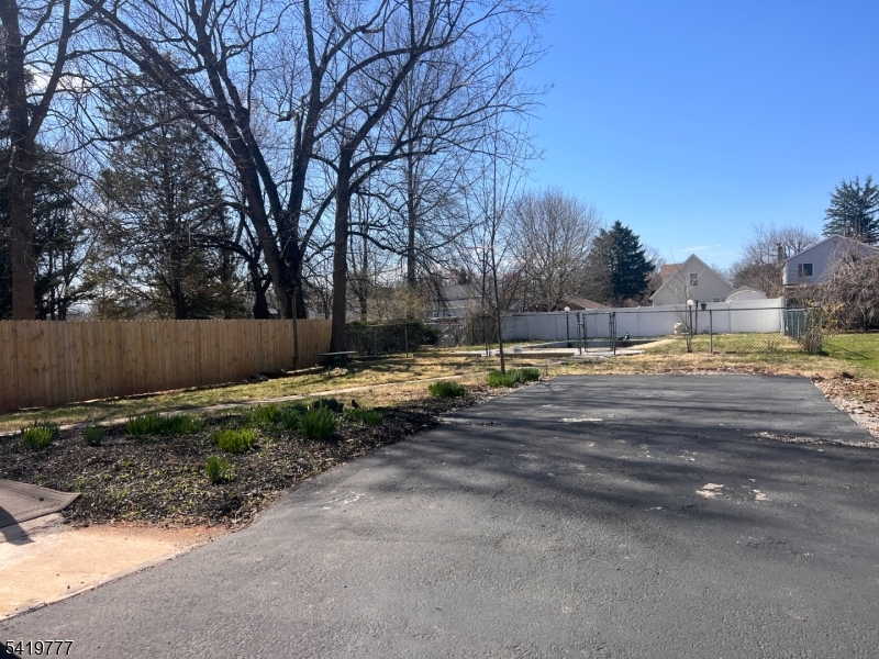 168 Oak Street Bridgewater NJ 08807