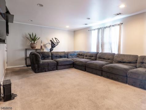 7 Fernwood Place Parsippany-troy Hills NJ 07054
