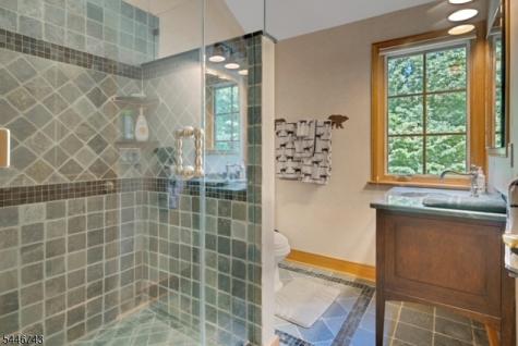 9 Beacon Hill Drive Chester NJ 07930