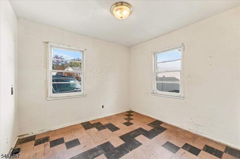 2 Dawn Drive Clark NJ 07066