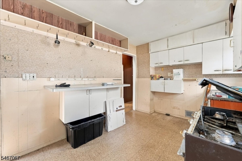 2 Dawn Drive Clark NJ 07066