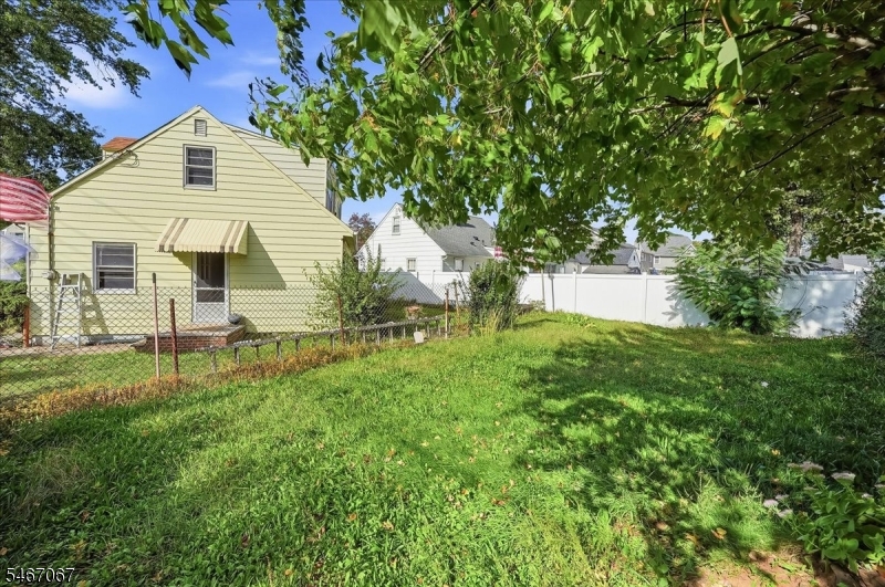 2 Dawn Drive Clark NJ 07066