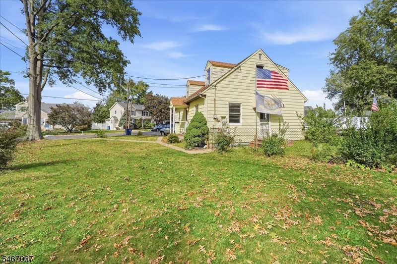 2 Dawn Drive Clark NJ 07066