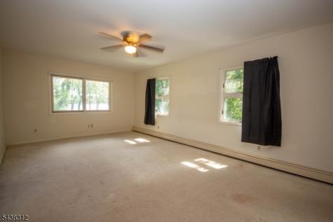 209 Fairview Avenue Hampton NJ 07860