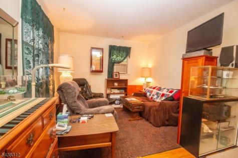 209 Fairview Avenue Hampton NJ 07860