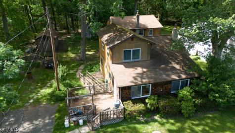 209 Fairview Avenue Hampton NJ 07860