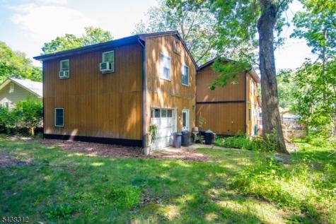 209 Fairview Avenue Hampton NJ 07860