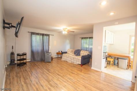 209 Fairview Avenue Hampton NJ 07860