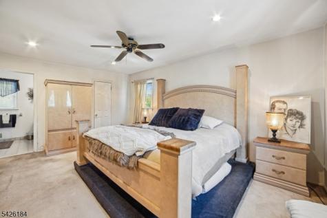 17 Stafford Road Parsippany-troy Hills NJ 07054