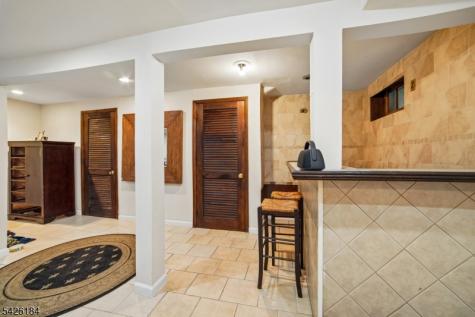 17 Stafford Road Parsippany-troy Hills NJ 07054