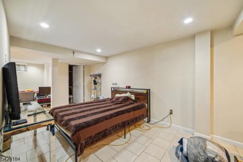 17 Stafford Road Parsippany-troy Hills NJ 07054