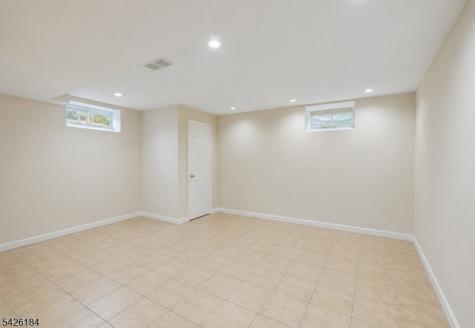 17 Stafford Road Parsippany-troy Hills NJ 07054