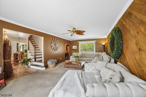 17 Stafford Road Parsippany-troy Hills NJ 07054