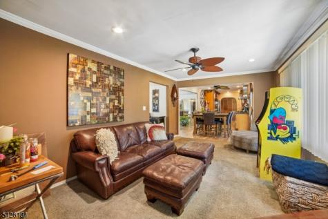 17 Stafford Road Parsippany-troy Hills NJ 07054