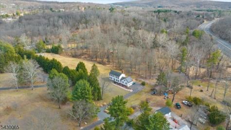 27 Cratetown Road Clinton NJ 08833