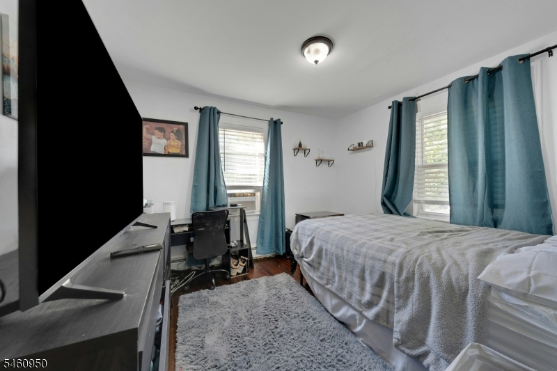 62 Elliot Place East Orange NJ 07018