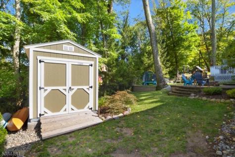 15 Upper High Crest Drive West Milford NJ 07480