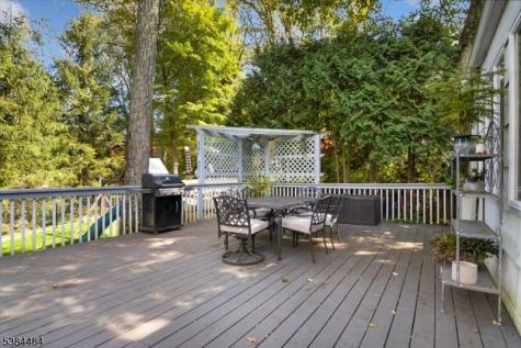 15 Upper High Crest Drive West Milford NJ 07480